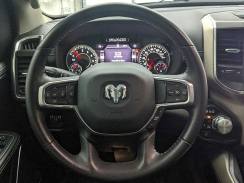Used 2022 RAM 1500 Laramie AWD/4WD image 16