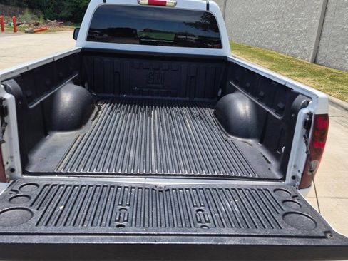 Used 2010 Chevrolet Colorado LT image 7