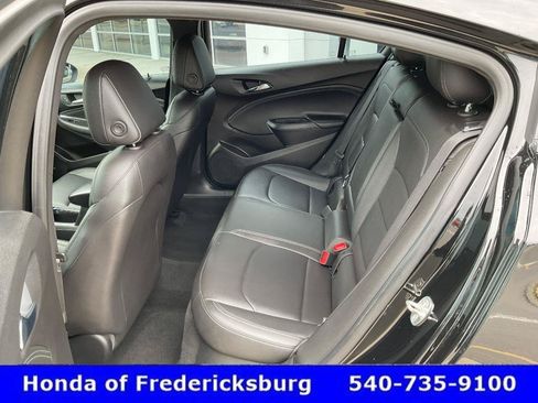 Used 2019 Chevrolet Cruze Diesel w/ Sun And Sound Package FWD image 26