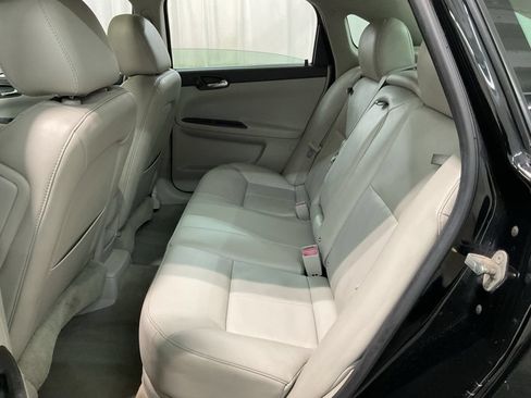 Used 2014 Chevrolet Impala LTZ FWD image 20