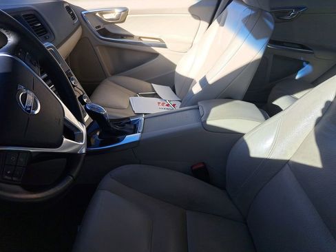 Used 2013 Volvo S60 T6 image 4