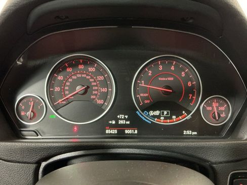 Used 2018 BMW 330i Sedan w/ Shadow Sport Edition RWD image 13