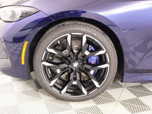 New 2026 BMW 330i xDrive Sedan w/ M Sport Package image 18