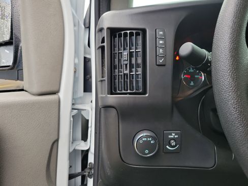 New 2025 Chevrolet Express 3500 WT w/ Driver Convenience Package RWD image 20