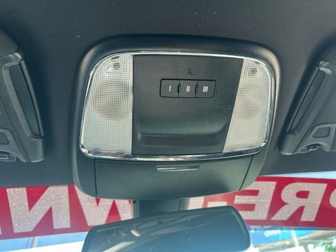 Used 2019 Dodge Charger GT RWD image 15