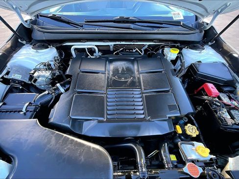 Used 2017 Subaru Outback 3.6R Touring w/ Popular Package #5A image 31