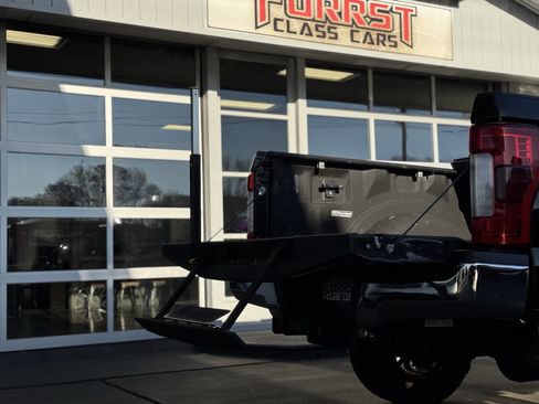 Used 2019 Ford F250 Lariat w/ Lariat Ultimate Package image 14