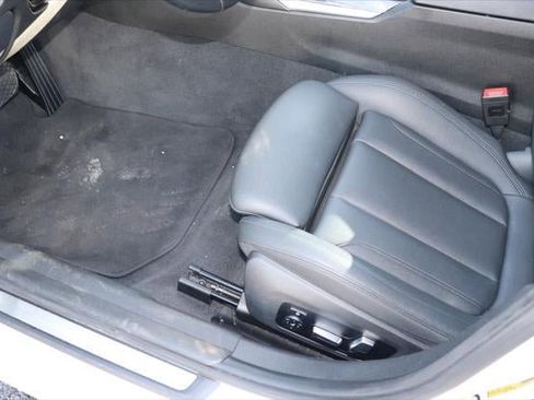 Used 2020 BMW 330i Sedan w/ Convenience Package image 13