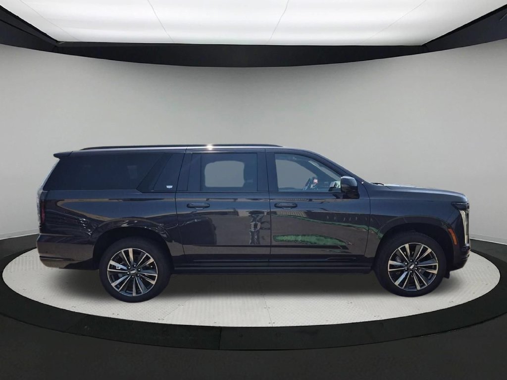 Certified 2025 Cadillac Escalade ESV Sport w/ LPO, Floor Liner Package AWD/4WD image 6