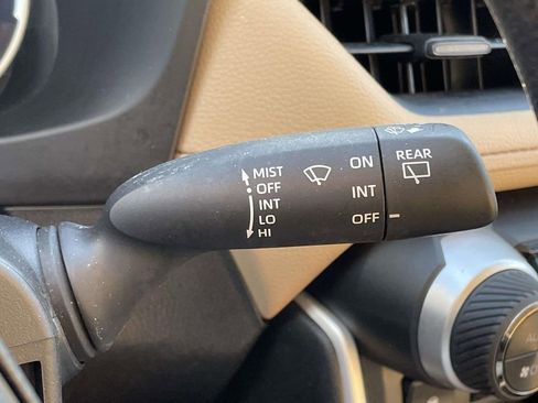 Used 2023 Toyota RAV4 LE AWD/4WD image 13