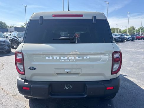 Used 2025 Ford Bronco Sport Big Bend w/ Convenience Package AWD/4WD image 8