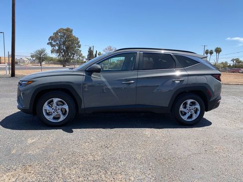 Used 2024 Hyundai Tucson SEL FWD image 3