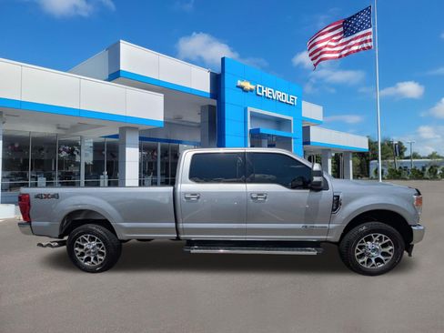 Used 2022 Ford F350 Lariat w/ Lariat Ultimate Package AWD/4WD image 2