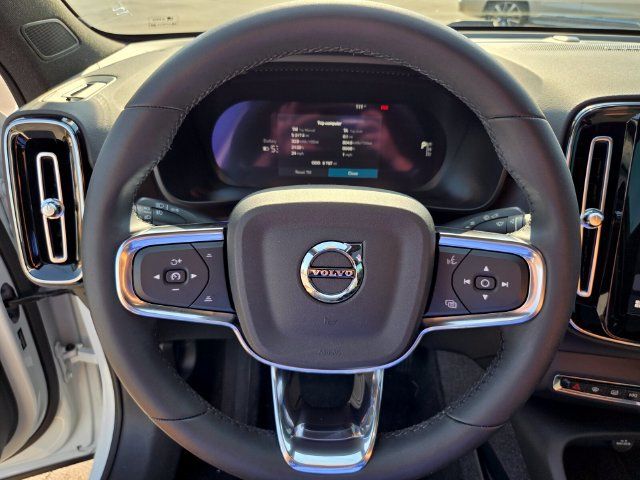 Certified 2023 Volvo C40 P8 Recharge Ultimate AWD/4WD image 35
