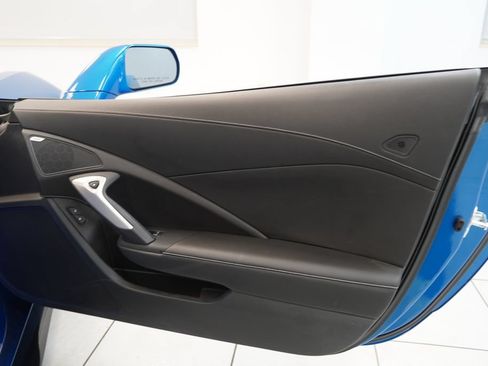 Used 2016 Chevrolet Corvette Stingray Coupe w/ Battery Protection Package RWD image 25