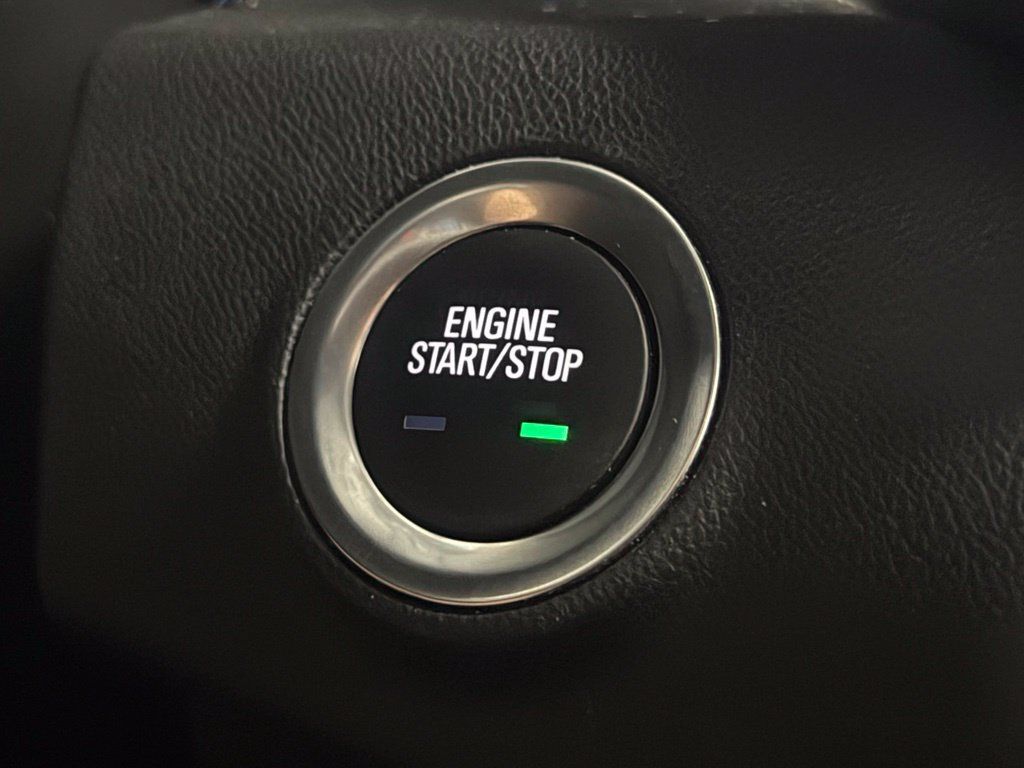 Used 2024 GMC Terrain SLE FWD image 22