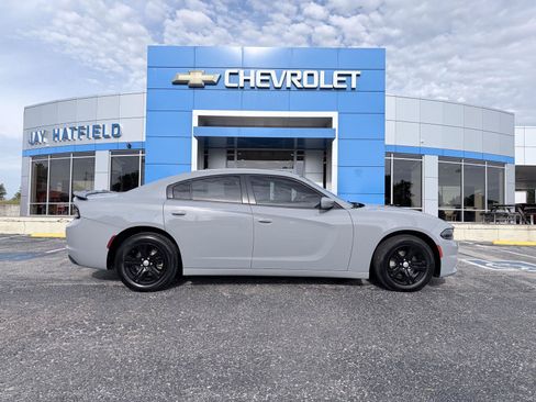 Used 2021 Dodge Charger SXT w/ Leather Interior Group RWD image 1