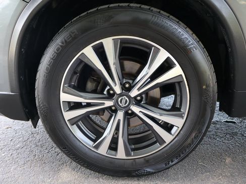 Used 2018 Nissan Rogue SL AWD/4WD image 41