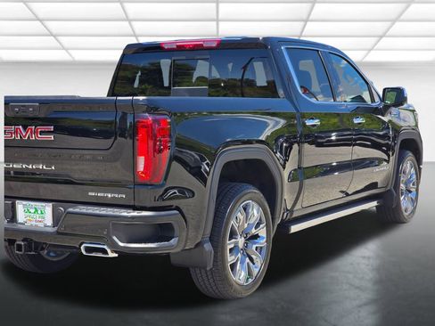 New 2026 GMC Sierra 1500 Denali w/ Denali Reserve Package AWD/4WD image 40