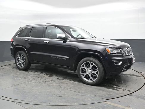Used 2020 Jeep Grand Cherokee Overland image 5
