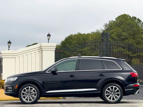 Used 2017 Audi Q7 3.0T Premium Plus image 7