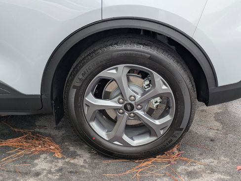 New 2026 Ford Escape ST-Line w/ Tech Pack #1 image 8