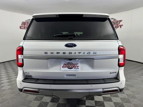 Used 2024 Ford Expedition Max XLT AWD/4WD image 6