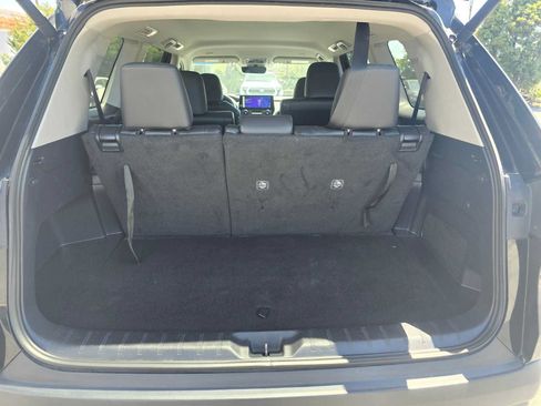 Used 2024 Toyota Grand Highlander AWD image 15