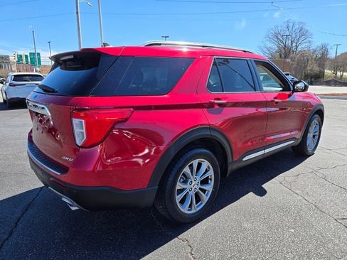Used 2023 Ford Explorer Limited AWD/4WD image 8