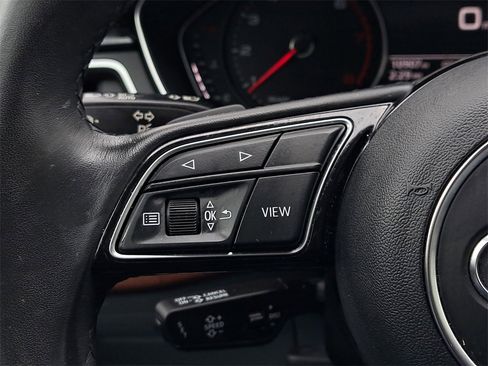 Used 2023 Audi A4 2.0T Premium w/ Convenience Package image 9