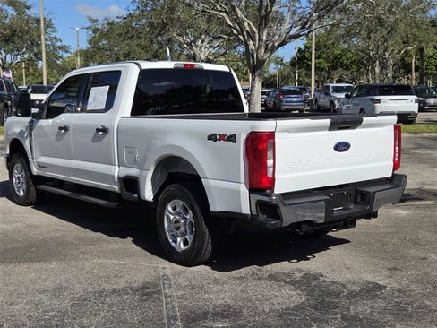 Used 2025 Ford F250 XLT image 4