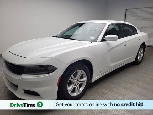Used 2022 Dodge Charger SXT RWD image 1