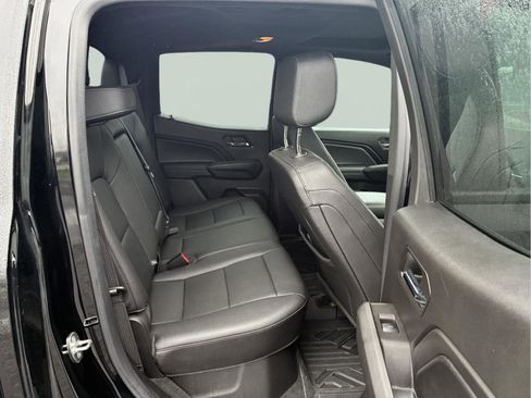 Used 2023 GMC Canyon Elevation w/ Elevation Premium Package AWD/4WD image 11