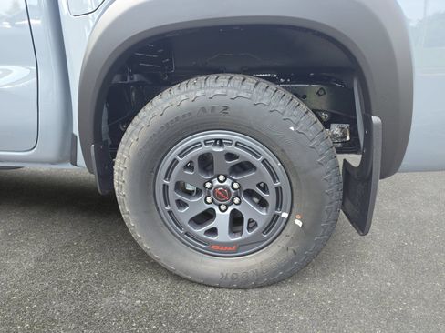 New 2026 Nissan Frontier PRO-4X w/ Pro-4x Convenience Package AWD/4WD image 30