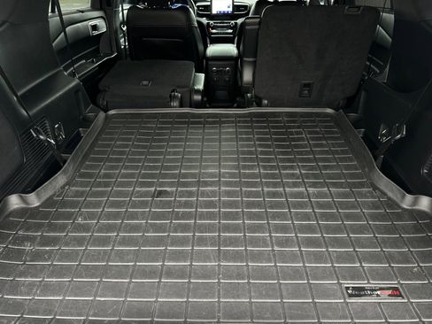 Used 2022 Ford Explorer ST w/ Equipment Group 401A image 15