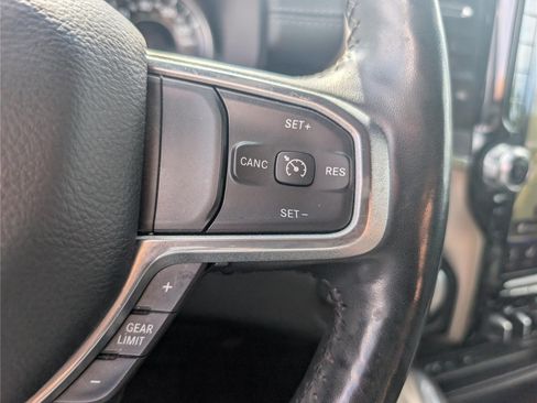 Used 2019 RAM 1500 Laramie AWD/4WD image 25
