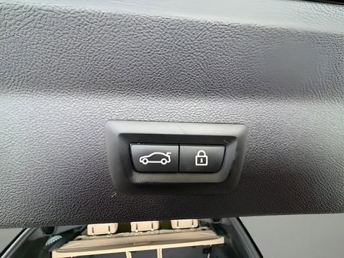 Used 2019 BMW X3 xDrive30i w/ Premium Package image 39