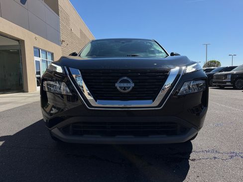 Used 2023 Nissan Rogue SV image 22