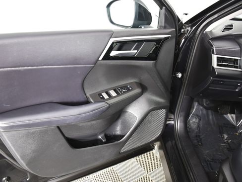 Used 2023 Mitsubishi Outlander SE AWD/4WD image 35