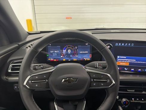 New 2026 Chevrolet Traverse LT w/ Midnight/Sport Edition FWD image 13