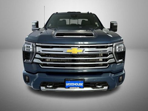 Certified 2026 Chevrolet Silverado 3500 High Country w/ Technology Package AWD/4WD image 3