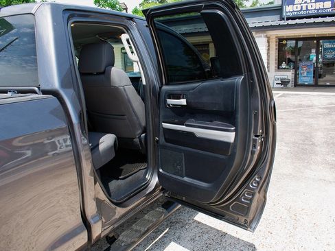 Used 2014 Toyota Tundra SR5 w/ SR5 Upgrade Package RWD image 40