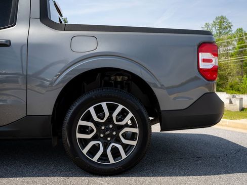 Used 2022 Ford Maverick Lariat w/ Equipment Group 500A Standard AWD/4WD image 6