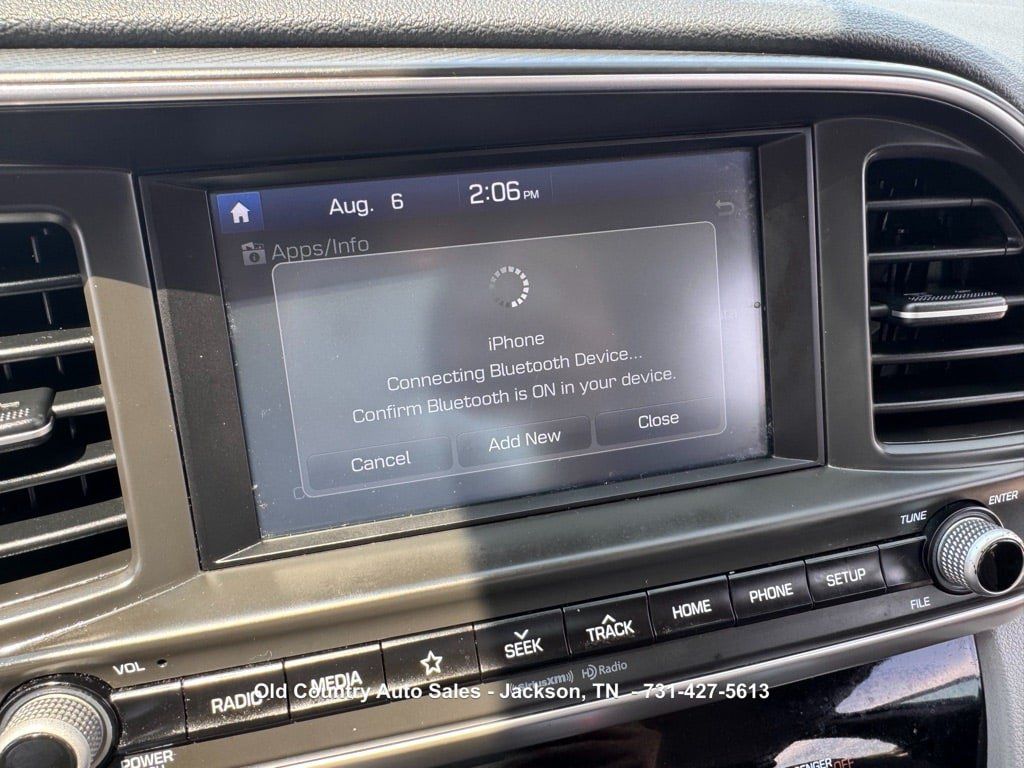 Used 2019 Hyundai Elantra SEL FWD image 30