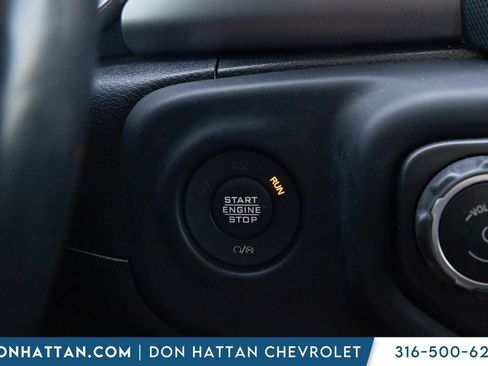 Used 2020 Jeep Gladiator Sport w/ Quick Order Package 24S AWD/4WD image 11