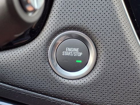 New 2025 Cadillac XT5 Premium Luxury w/ LPO, Floor Liner Package image 23