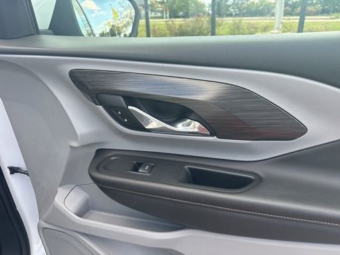 Used 2020 GMC Terrain SLT w/ Preferred Package image 13