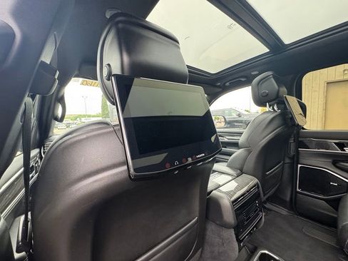 Used 2022 Jeep Wagoneer Series III w/ Premium Group I AWD/4WD image 33