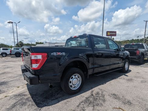 Used 2023 Ford F150 XL w/ Trailer Tow Package image 4