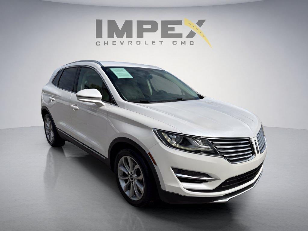 Used 2015 Lincoln MKC FWD w/ Equipment Group 101A Select image 7